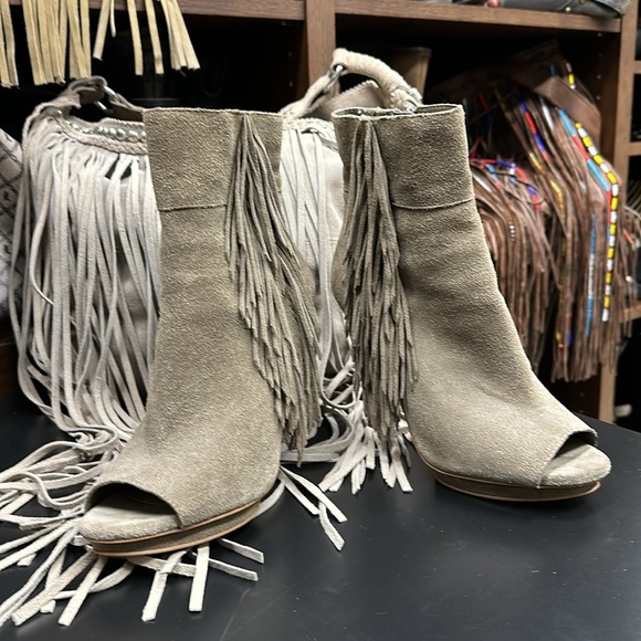 BCBG leather fringe booties - Picture 2 of 7
